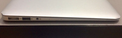 MacBook Air 11" Intel i5 1.4 GHz