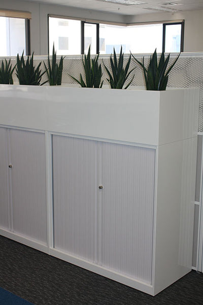 Tambour with Planter