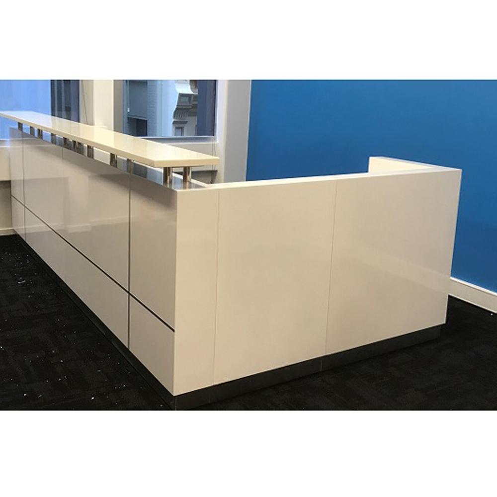 Hugo Full Modesty Return Desk