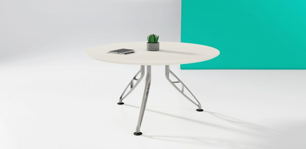 Trapeze Table 3 Star - 1200mm